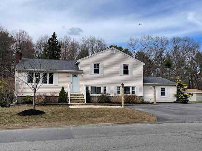 10 Ledgewood Drive Canton, MA 02021