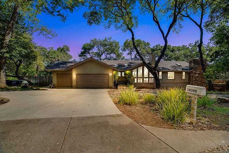 18300 Crystal Drive Morgan Hill, CA 95037