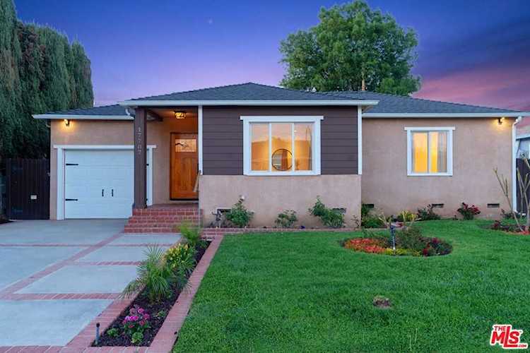 17707 Miranda Street Encino, CA 91316
