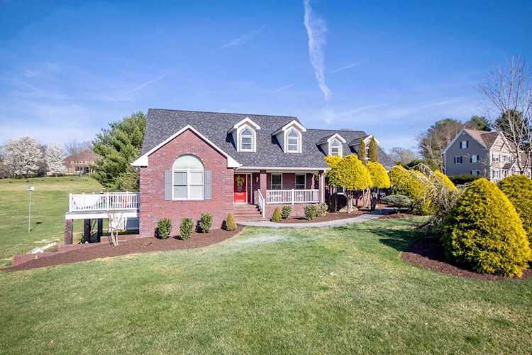255 Coventry Daleville, VA 24083