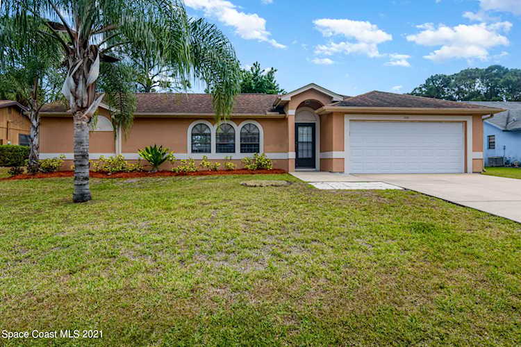 1081 NW Crazyhorse Avenue Palm Bay, FL 32907