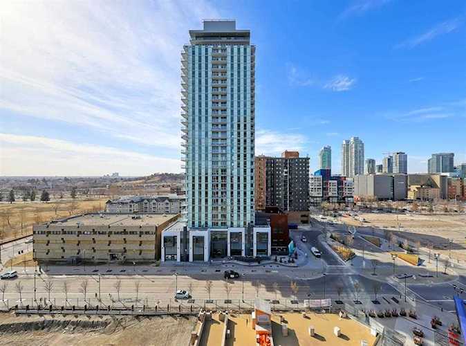 615 6 Ave SE #1004 Calgary, AB T2G 1S2