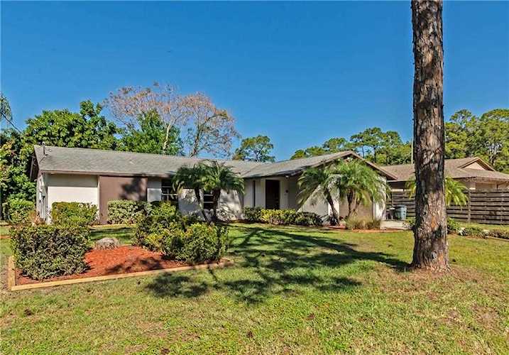 7780 Wright Ave Sarasota, FL 34231