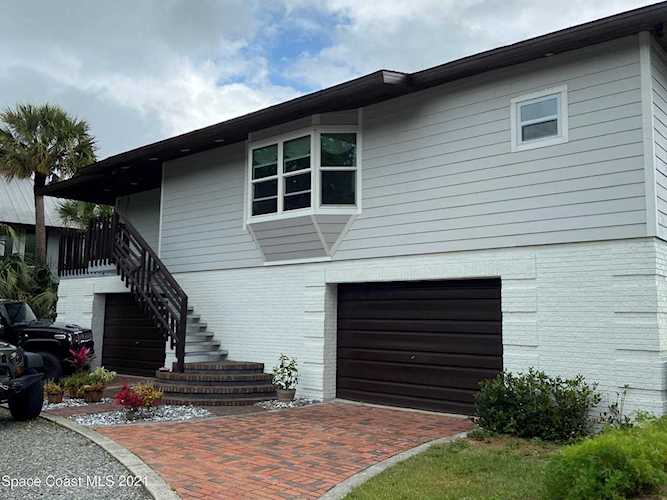 860 S Banana River Drive Merritt Island, FL 32952