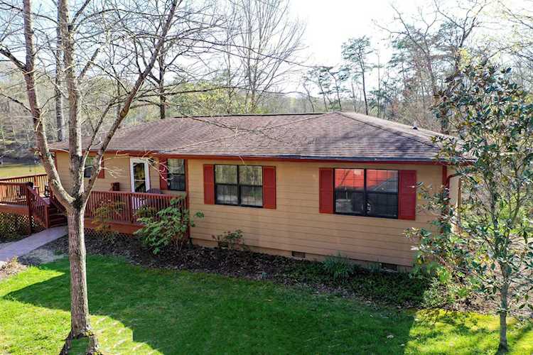 1852 Chestnut Hill Rd Rd Dandridge, TN 37725