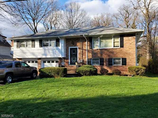 395 Stirling Ave South Orange Village Twp., NJ 07079