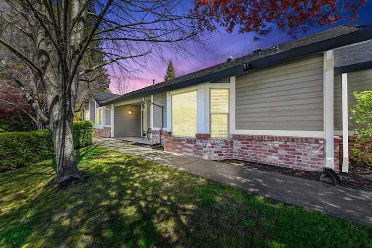 8501 Briarbrook Circle Orangevale, CA 95662