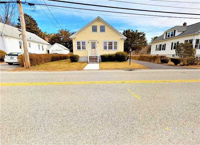 520 Middle Hwy Barrington, RI 02806