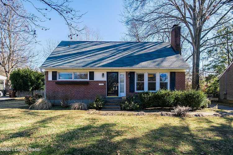 8812 Perry Rd, Louisville, KY 40222 - Lyndon $265,000 Photo 1