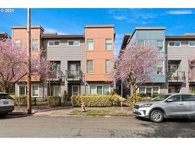 8019 N Leavitt Ave Portland, OR 97203