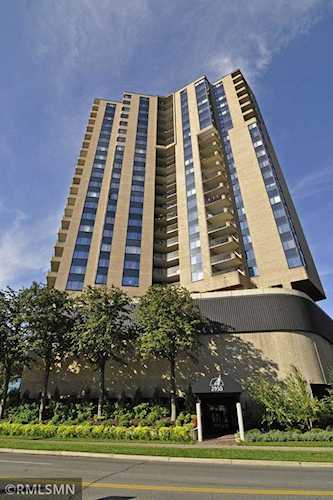 2950 Dean Parkway #1503 Minneapolis, MN 55416