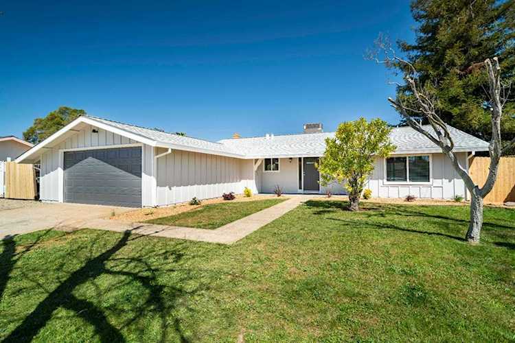 9477 Lake Natoma Drive Orangevale, CA 95662
