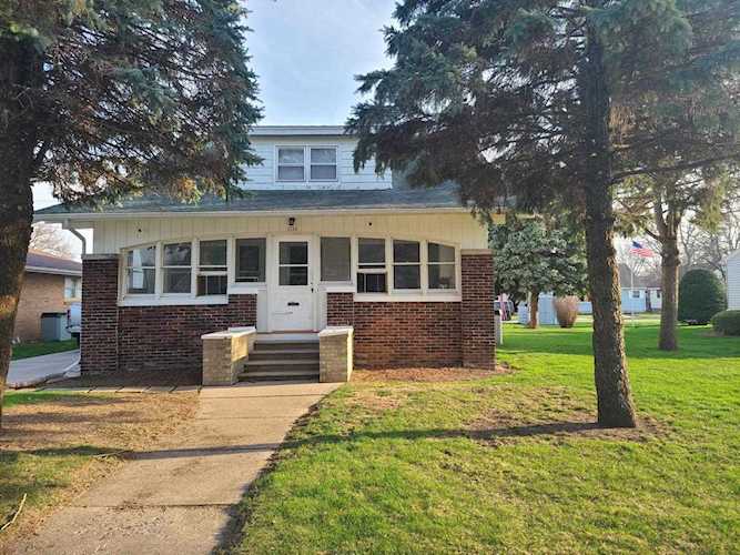 1108 Hawthorn Ave Janesville, WI 53545