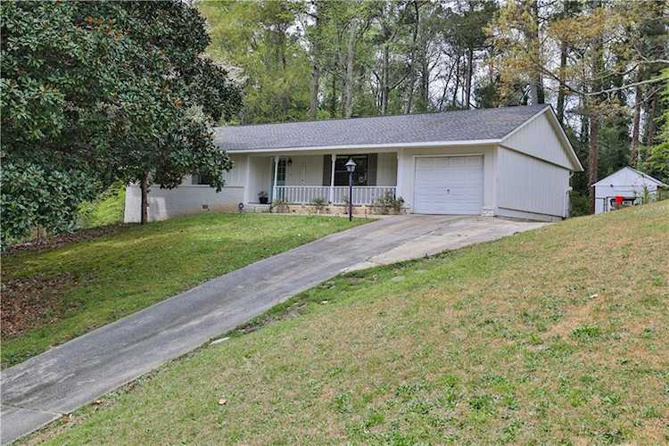 3245 Fern Valley Dr SW Marietta, GA 30008 | 6866876 Photo 1
