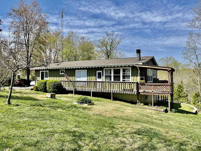 320 Tree Tops Rd Dover, TN 37058