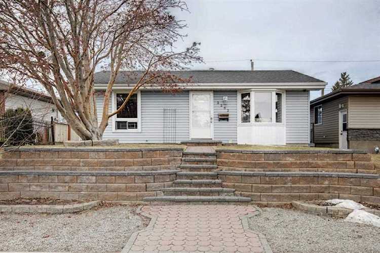 3303 39 St SE Calgary, AB T2B 1B2