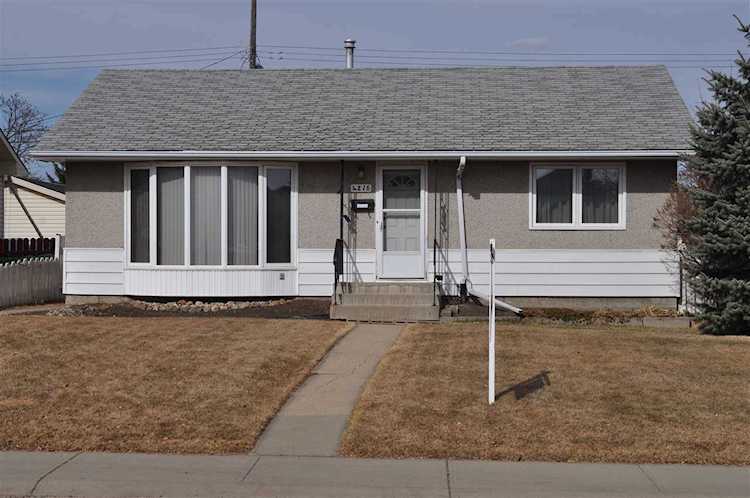 4216 105 Avenue Edmonton, AB T6A 0Z9