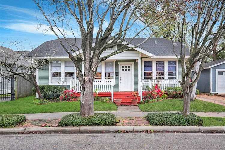 3702 Watson St Houston, TX 77009