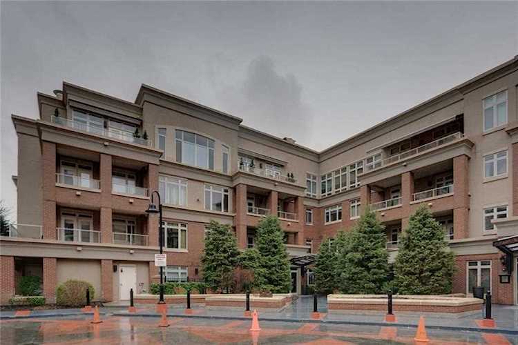 680 Princeton Way SW #103 Calgary, AB T2P 5K2