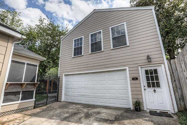 924 Dorothy St Houston, TX 77008