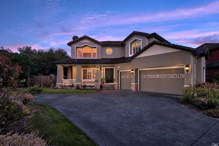 1950 Matzen Ranch Circle Petaluma, CA 94954