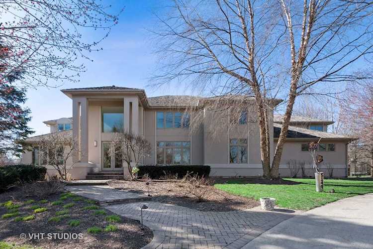5149 Bridlewood Ln Long Grove, IL 60047