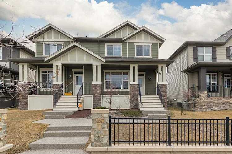 16 Legacy Gate SE Calgary, AB T2X 0W4