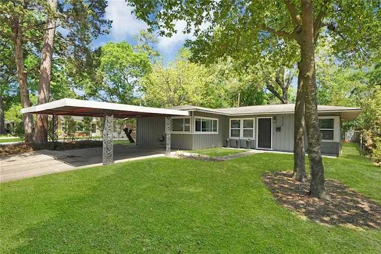 4338 Ella Blvd Houston, TX 77018