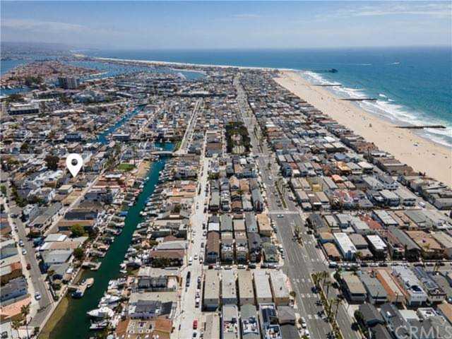 403 39th Street Newport Beach, CA 92663