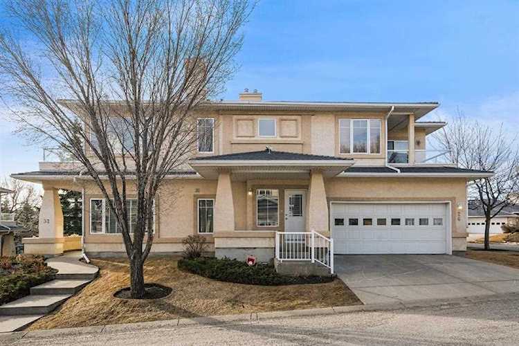 26 Edgeridge Terrace NW Calgary, AB T3A 6C2