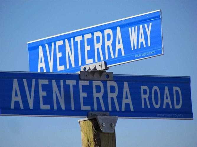 15 Aventerra Way Rural Rocky View County, AB T3Z 0A9