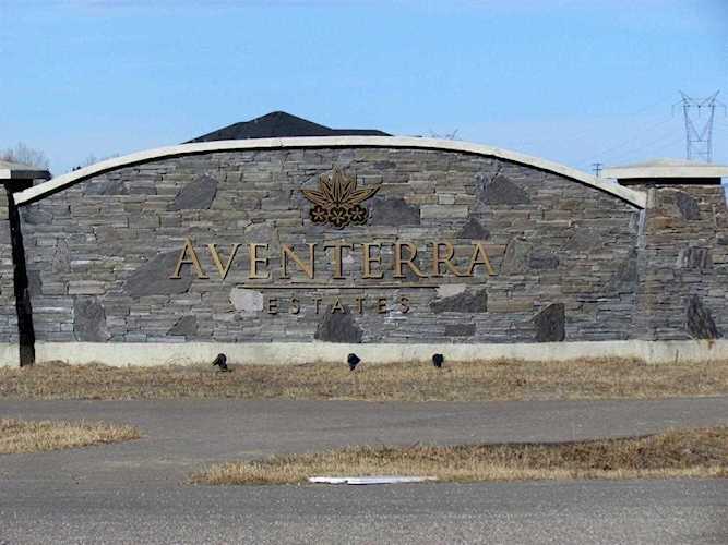 23 Aventerra Way Rural Rocky View County, AB T3Z 0A9