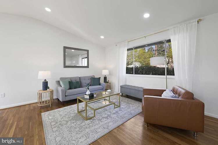 402 Hannes St Silver Spring, MD 20901