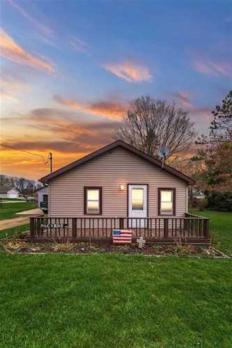 2118 Rockport Rd Janesville, WI 53545