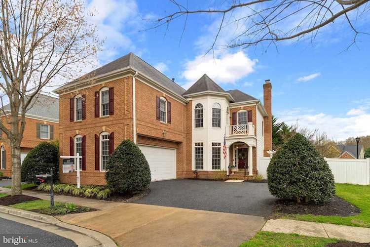 712 Banneker Ln Annapolis, MD 21401