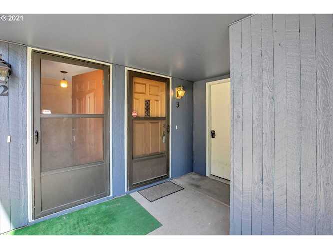 10090 SW Beaverton Hillsdale Hwy #3 Beaverton, OR 97005