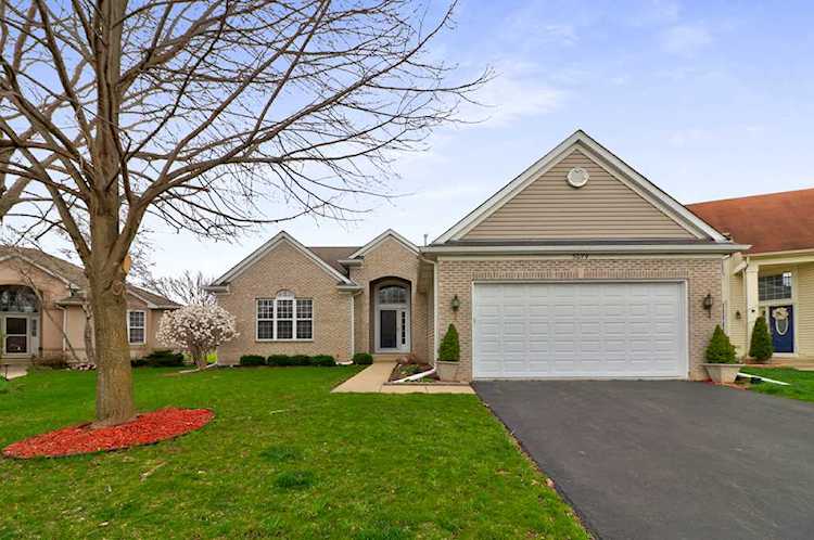 3079 N Forrest Hills Ct Wadsworth, IL 60083