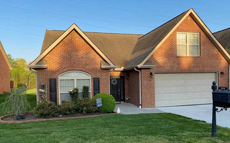 3933 Doral Dr Maryville, TN 37801