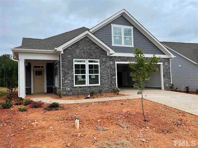 67 Blue Spruce Circle Clayton, NC 27527