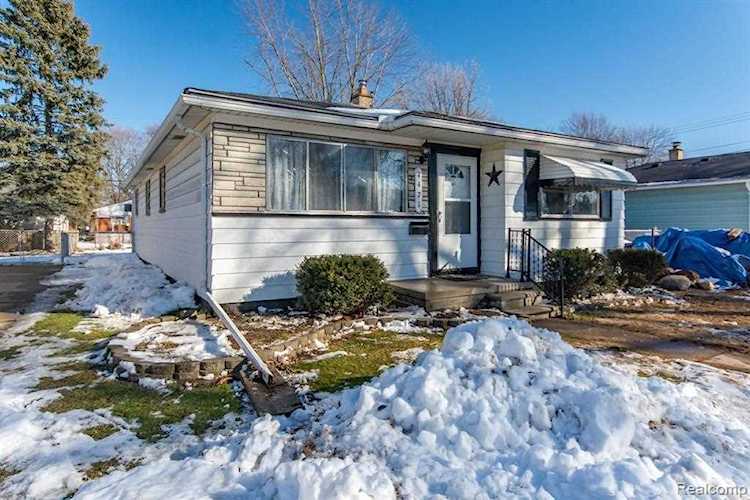 4471 Campbell St Dearborn Heights, MI 48125 | MLS 2210012804 Photo 1
