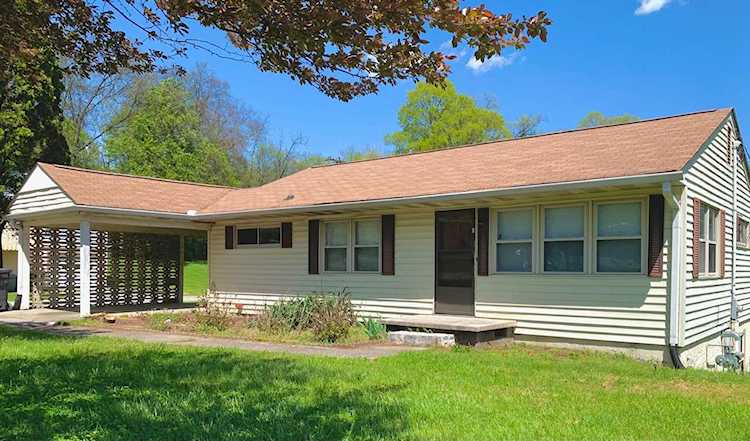 1316 Kirby Rd Knoxville, TN 37909 | MLS 1148972 Photo 1