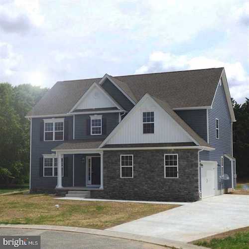 102 Ripple Run Circle Felton, DE 19943