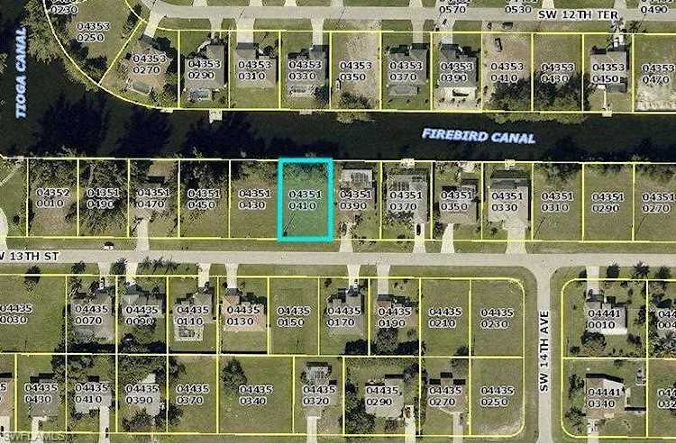1417 SW 13th St Cape Coral, FL 33991