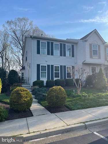 1210 Seminole Dr Arnold, MD 21012