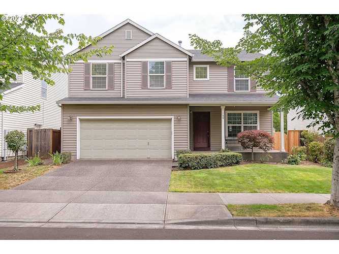 166 NE Woodsong St Hillsboro, OR 97124