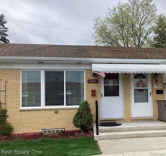 Metro Detroit House Finder | Dwellings Michigan Real Estate Photo 1