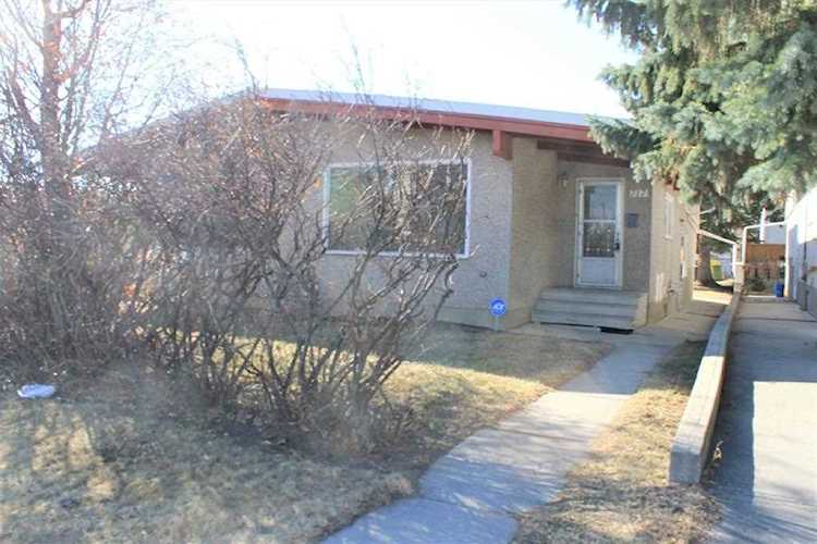 717 67 Ave SW Calgary, AB T2V 0M4
