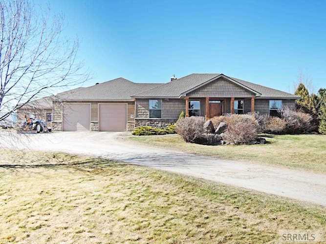 13689 N 15 E Idaho Falls, ID 83401
