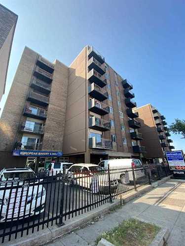 515 17 Ave SW #5C Calgary, AB T2S 0A9