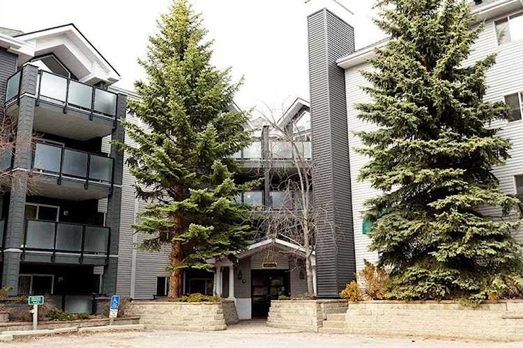 10 Sierra Morena Mews SW #118 Calgary, AB T3H 3K5